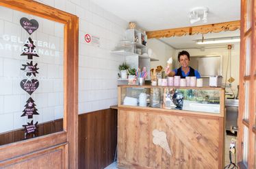 Localité Lillaz / Cafés et glaces Dolce x Natura