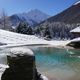 Il laghetto alpino dell'Eco Wellness Notre Maison a Cogne in inverno - Valle d'Aosta